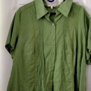 Size 3x Kim Rogers Olve Green linen shirt